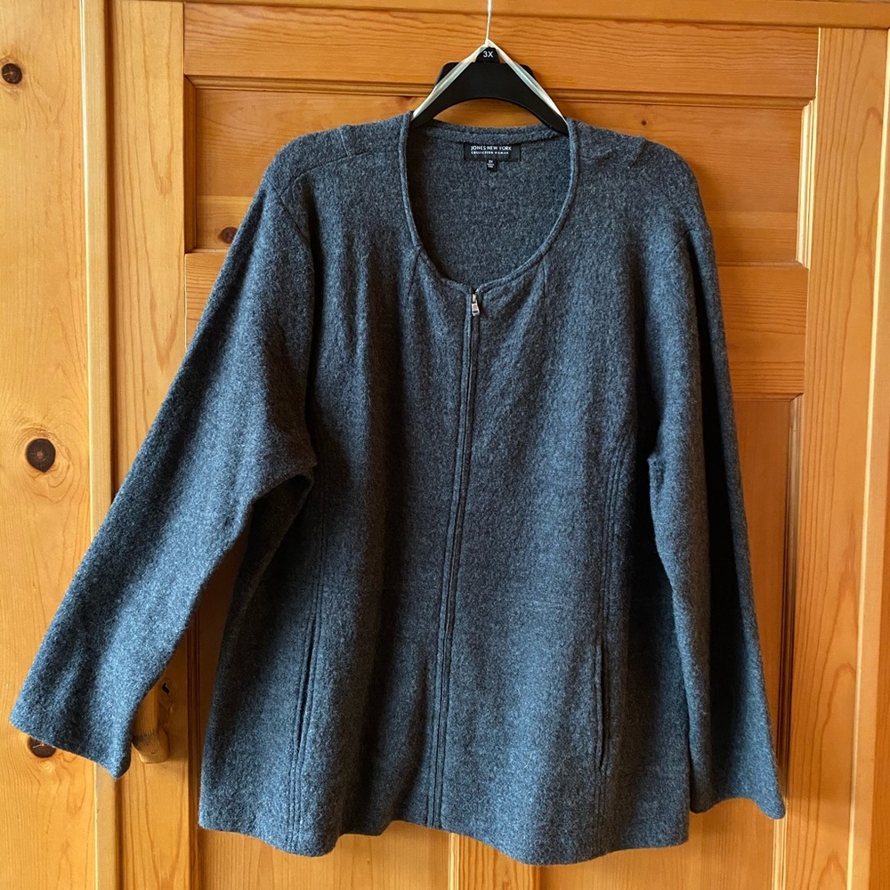Jones New York 100% merino wool jacket